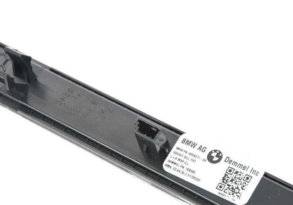 Embellecedor entrada delantera OEM 51478069271 para BMW G05, G06, G07, XM (MG09). Original BMW.