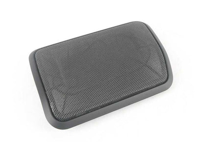 Tapa altavoz derecho OEM 51467321886 para BMW F32, F82. Pieza original BMW.
