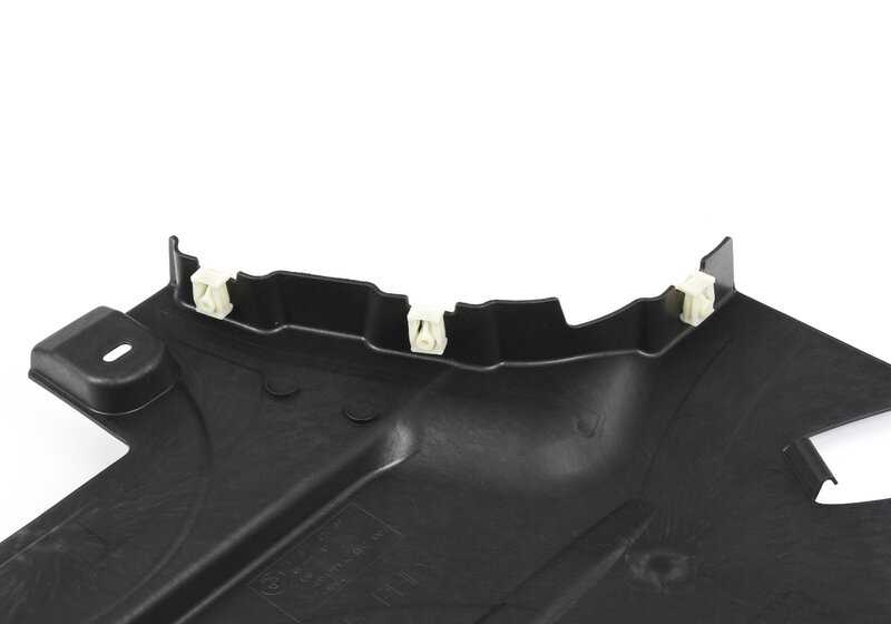 Revestimiento bajo depósito combustible derecho OEM 51757424892 para BMW X5 G05 xDrive45e (2019–2023). Original BMW.