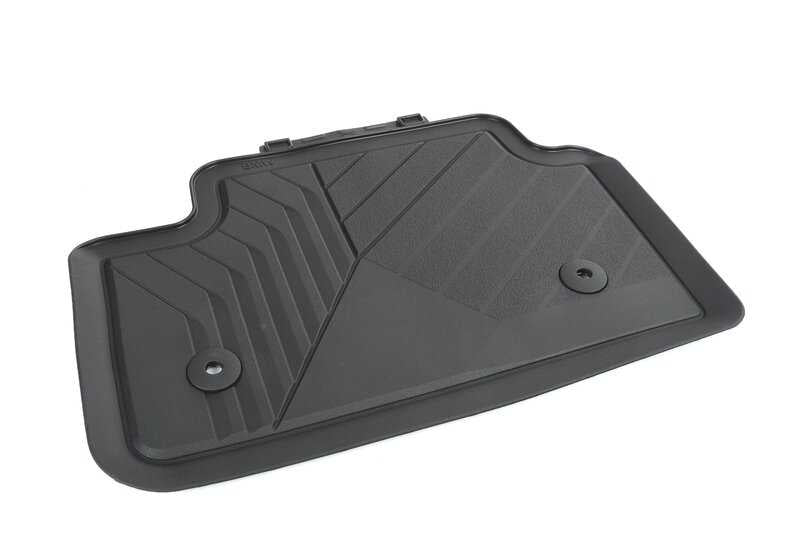 Alfombrillas de goma BMW OEM 51475A87FF2 para BMW G60, G61, G90. Original BMW.