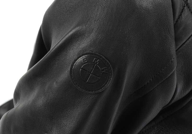 Chaqueta de cuero negra talla XL OEM 80142463161 válida para BMW. Original BMW.