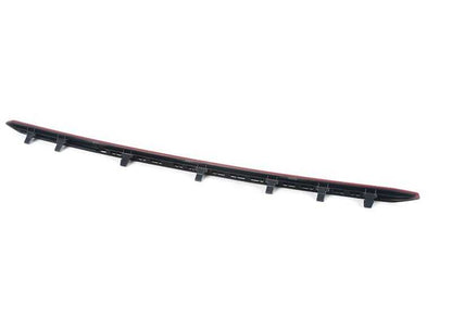 Stampo decorativo posteriore sinistro OEM 51427346991 Rosso corallo per BMW 4 F36 (418D) Modelli compatibili. BMW originale.