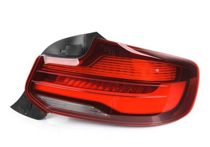 OEM Right LED Heck Pilot 63219491594 für BMW F22, F23, F87. Original BMW.