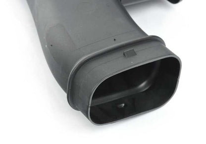 OEM left admission duct 13718662936 for BMW G05, G07 (5-8 cylinders). Original BMW.