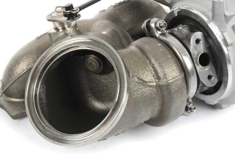 Turbocharger with exhaust manifold for BMW F87N, F80, F80N, F82, F82N, F83, F83N (OEM 11657849651). Original BMW