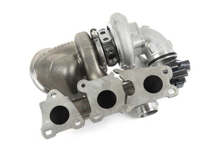 Turbocharger with exhaust manifold for BMW F87N, F80, F80N, F82, F82N, F83, F83N (OEM 11657849651). Original BMW