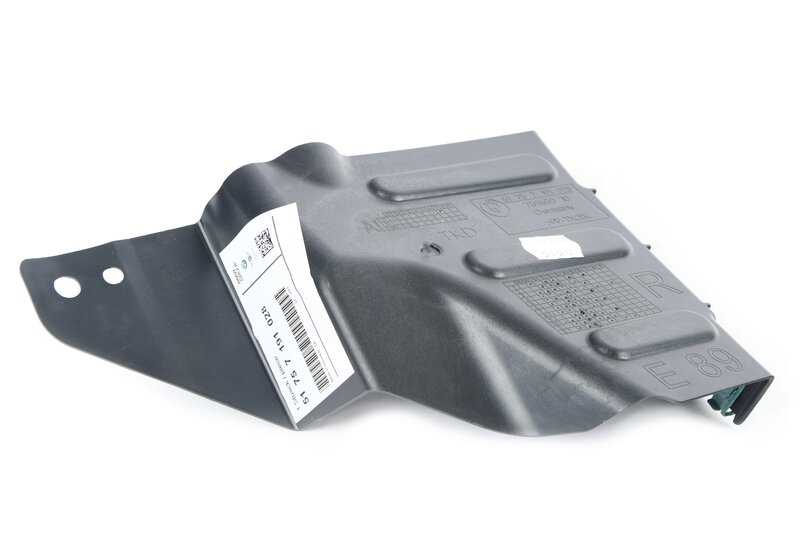 Cubierta plástica derecha compartimento motor OEM 51757191028 para BMW Z4 E89. Pieza original BMW.