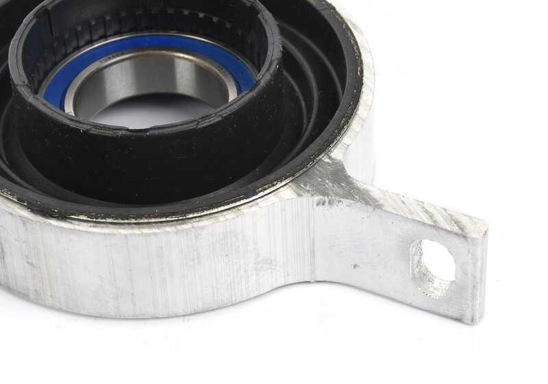 Cojinete central de transmisión aluminio OEM 26128615623 para BMW F30, F31, F34, F32, F33, F36. Compatible también con versiones F30N, F31N, F34N, F32N, F33N, F36N. Repuesto original BMW.