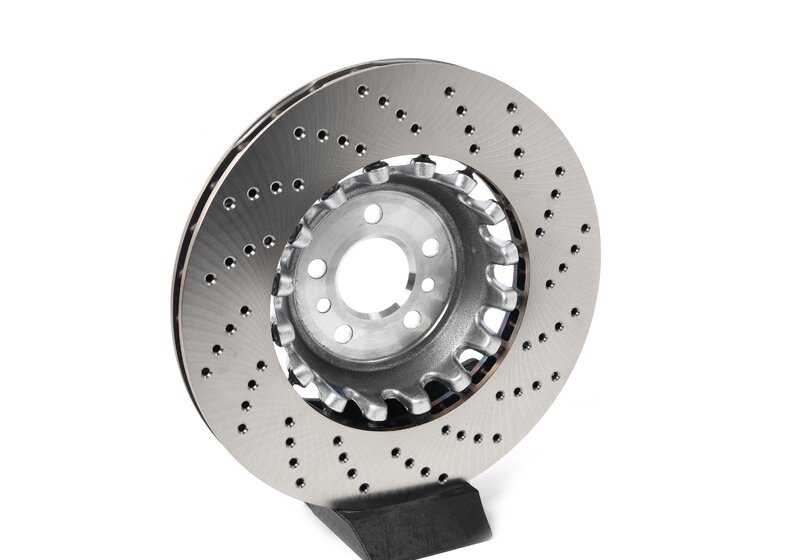 Disco de freno trasero izquierdo OEM 34208074285 para BMW X5 M (F95) y BMW X6 M (F96). Original BMW.