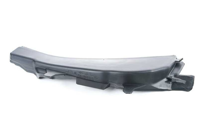 Tapa embellecedora derecha OEM 51718208480 para BMW E46. Repuesto original BMW.