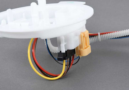 Unidad de bombeo de combustible OEM 16119429648 para BMW G30, G31, G14, G15, G16, incluye M550i xDrive, ALPINA B5/B6 y M850i xDrive. Original BMW.
