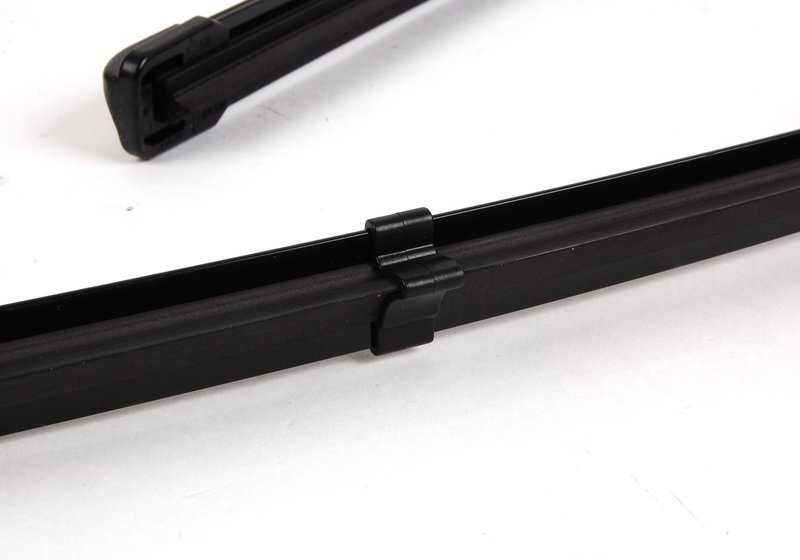 Wiper blade OEM 61610077821 for BMW E70, E71, E72 (X5, X6). Original BMW.