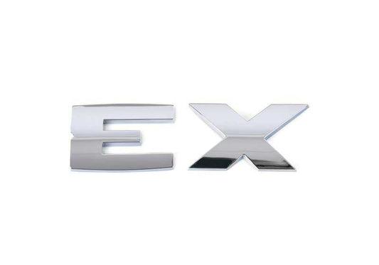 Emblema traseiro "X3 MPA" OEM 51145A261C4 para BMW X3 G01. Adesivo BMW original para identificar o modelo no tronco. Ideal para substituição ou atualização estética. BMW original.