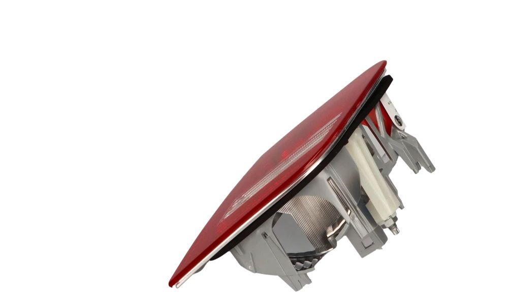 Piloto trasero derecho del maletero OEM 63216920706 para BMW E46. Original BMW.