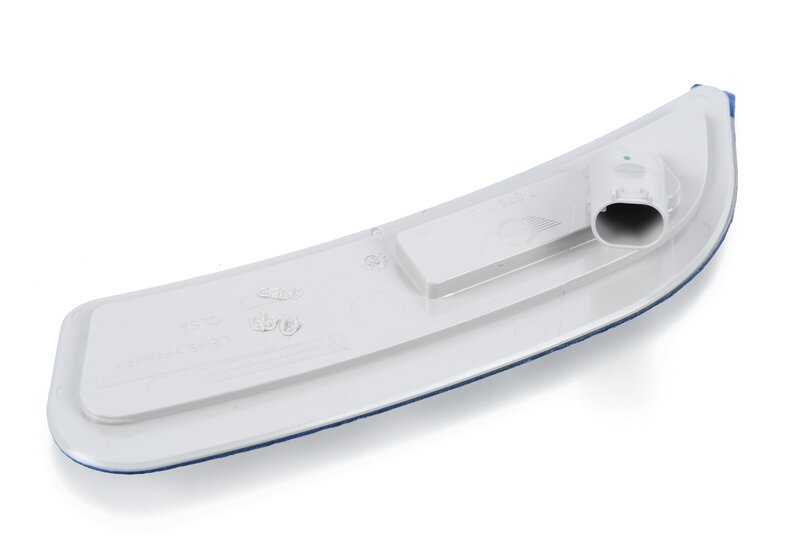 Luz de posición lateral delantera izquierda OEM 63137378715 para MINI F55, F56, F57, F60. Pieza original MINI.