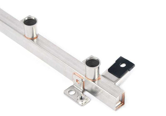 Tubo de inyección OEM 13537534743 para BMW E60, E61, E63, E64, E65, E66... y más. Original BMW.