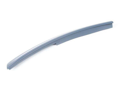 Couvercle de passage de roue imprimé gauche pour BMW I01N (OEM 51117484527). BMW d'origine