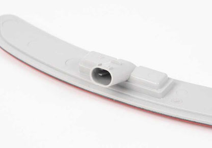 Luz de posición lateral delantera derecha OEM 63137356774 para MINI Clubman F54 y F54 LCI. Original MINI.