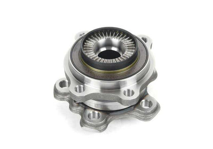 Buje de rueda con rodamiento OEM 31206890070 para BMW G42, G45, G26. Compatible con modelos Serie 2, Serie 4, X3 y variantes xDrive. Pieza original BMW.