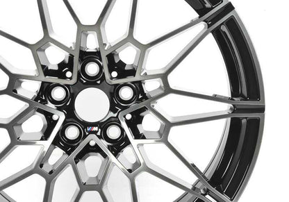 Llanta de aleación original BMW M Doble Radio 826 de 19" delantera OEM 36117882867 para BMW G80 (M3, M3 Competition, M3 Competition xDrive, NM3, NM3 xDrive). Original BMW.