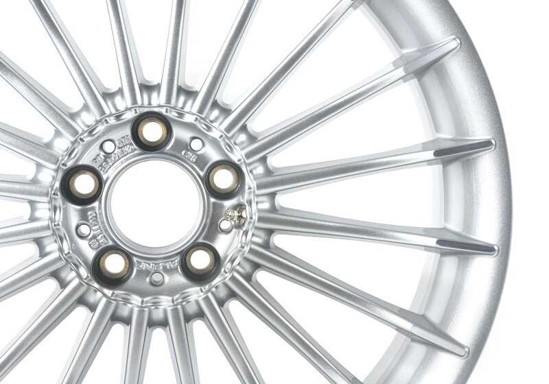 Silver alloy wheels for BMW 7 Series F01, F02 (OEM 36107980129). Original BMW