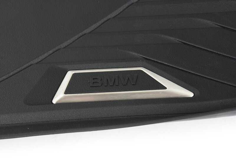 Alfombrillas delanteras 3D impermeables OEM 51475A87FF3 para BMW Serie 5 G60, G61 y G90. Protección completa contra suciedad y humedad. Original BMW.