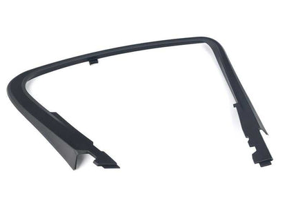Cubierta marco ventana trasera izquierda OEM 51357384927 para BMW F90 (M5, M5 CS) y G30 (518d). Original BMW.