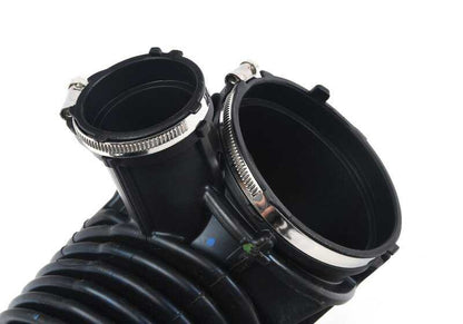 Conducto de admisión de aire OEM 13715A1F9C2 para BMW G05, G06, G07. Original BMW.
