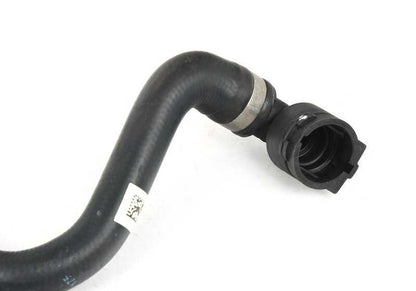 Manguito de refrigerante OEM 17128662837 para BMW F20, F21, F22, F23, F30, F31, F34, F32, F33, F36. Original BMW.
