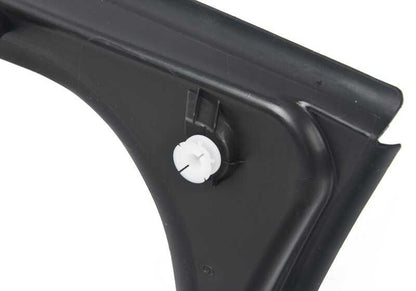 Embellient Droite à eau droite OEM 51497430620 pour BMW 3 Series 3 {G20, G20N, G28, G28N, G80, G80N}. Pièce BMW originale.