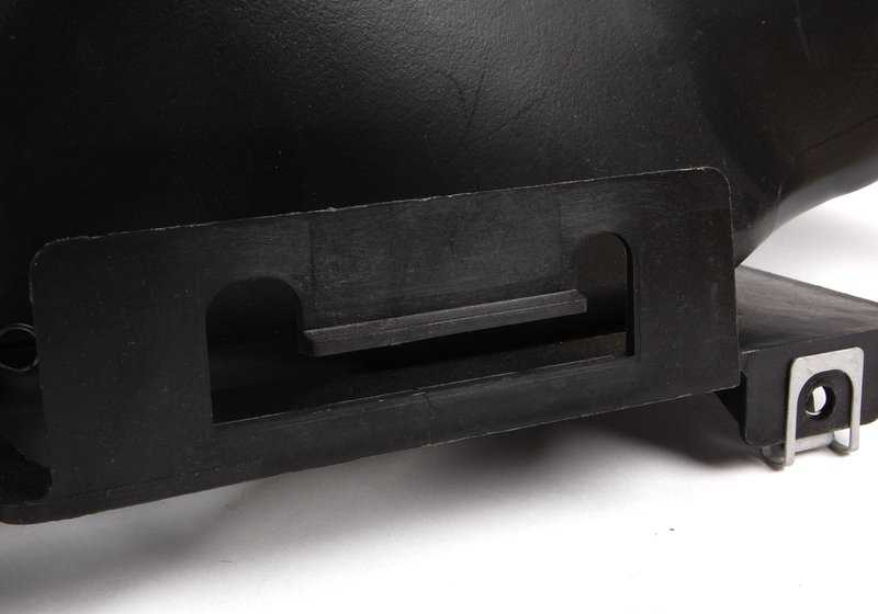 Conducto de refrigeración de freno delantero derecho OEM 51717896408 para BMW E46. Original BMW.
