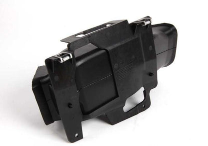 Conducto de refrigeración de freno delantero derecho OEM 51717896408 para BMW E46. Original BMW.