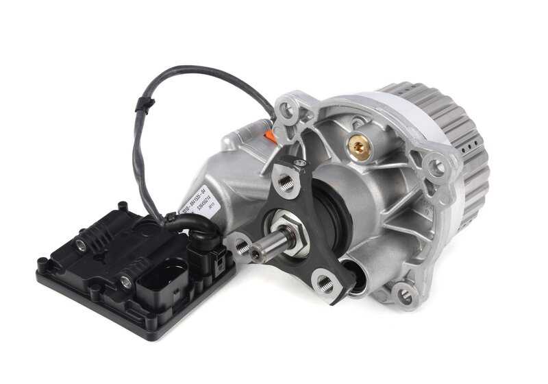 Kit de acoplamiento trasero HOK con centralita OEM 33108871237 para BMW F40 (120d xDrive, M135i xDrive), F44 (220d, 220i, 228i, M235i xDrive). Original BMW.