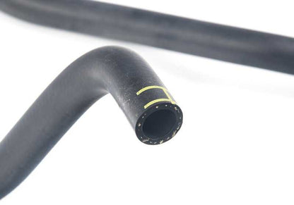 Soupchoir Radian à Vessel d'extension OEM 64216939219 pour BMW E85, E86 Z4 2.0i, 2.5i, 2.5SI (2005-2008). Connectez le radiateur avec le navire d'extension. BMW d'origine.