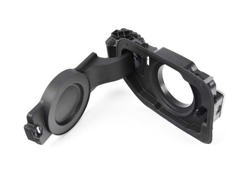 Tapa de protección para conector de carga OEM 51177433414 para BMW G20, G21. Original BMW.