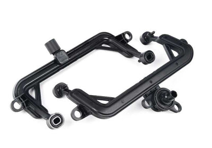 Jogo do separador de petróleo BMW G30, G31N, G11, G14, G15, G16, G05, G06, G06, G07 (OEM 11158636544). BMW original.