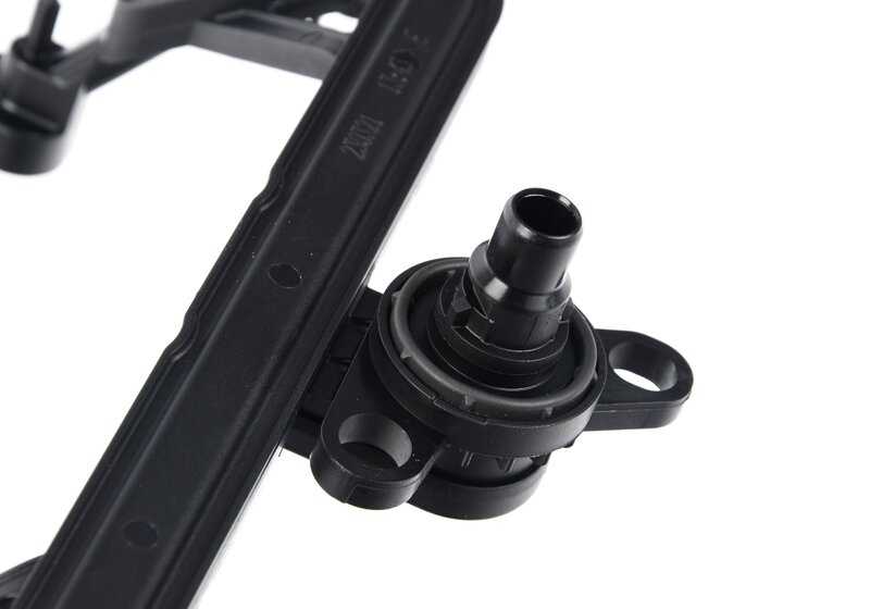 Jogo do separador de petróleo BMW G30, G31N, G11, G14, G15, G16, G05, G06, G06, G07 (OEM 11158636544). BMW original.