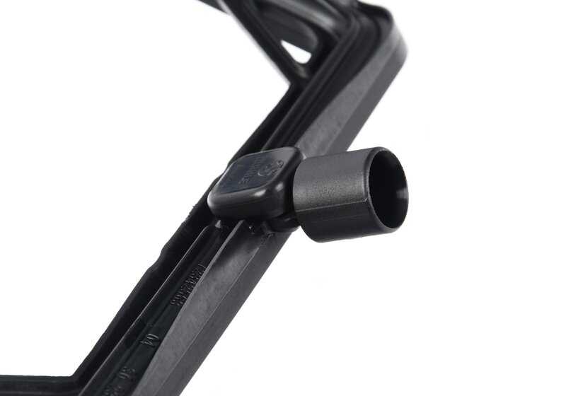 Jogo do separador de petróleo BMW G30, G31N, G11, G14, G15, G16, G05, G06, G06, G07 (OEM 11158636544). BMW original.