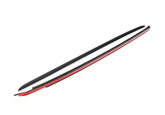 Moldura recogeaguas izquierda imprimada OEM 51317292407 para BMW F16 y F86. Pieza original BMW.
