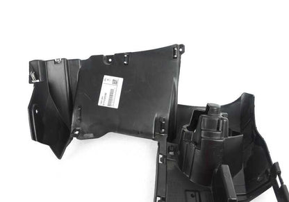 Marco embellecedor antiniebla izquierdo OEM 51118073959 para BMW X1 F48 (modelos: 18i, 20i, xDrive20d, xDrive25i, sDrive16d). Original BMW.