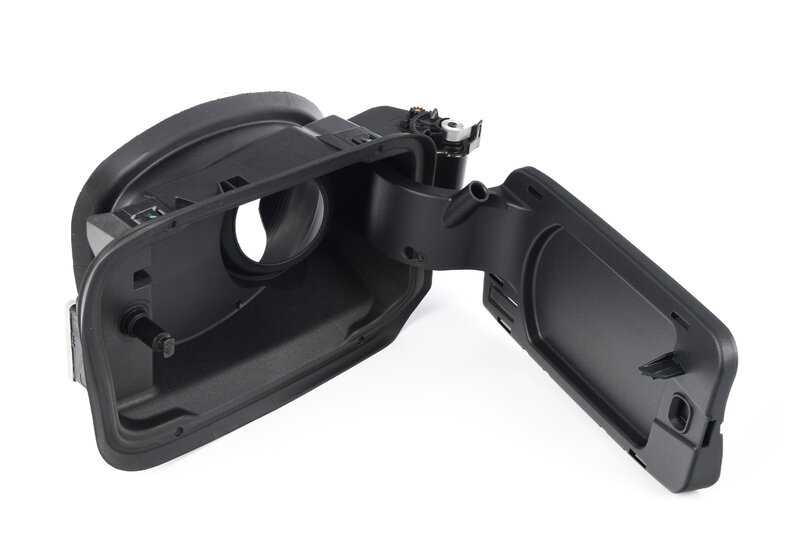 Tapa embellecedora OEM 51177358686 para BMW G11, G12. Original BMW.