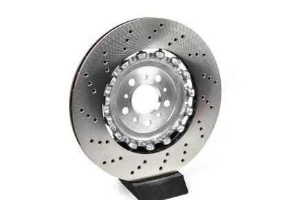 Disco de freno ventilado y perforado OEM 34208093730 para BMW G87, G80, G81, G82, G83. Original BMW