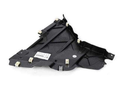 Cubierta paso de rueda inferior izquierda OEM 51758082493 para BMW G87, G80, G81, G82, G83. Pieza original BMW.