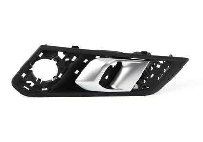 Maneta apertura puerta trasera izquierda OEM 51226997783 para BMW G05, F95, G06, F96, G07. Original BMW.