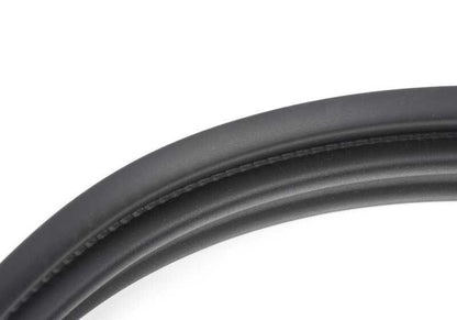 Junta delantera de techo rígido OEM 54377415362 para BMW F33 y F83 (todos los modelos compatibles). Acabado en negro brillante. Original BMW.