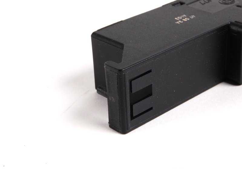 Interruptor alzacristales lado conductor OEM 61316902177 para BMW Serie 3 E46. Original BMW.
