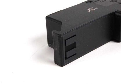 Interruptor alzacristales lado conductor OEM 61316902177 para BMW Serie 3 E46. Original BMW.