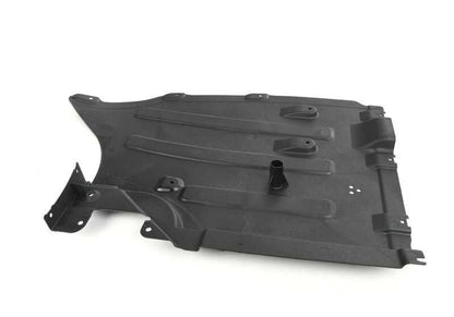 Right tank lower cover for BMW X3 F97, G01 (OEM 51757394810). Original BMW.