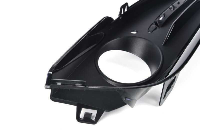 Rejilla cerrada derecha OEM 51117452300 para BMW F22, F23. Original BMW.