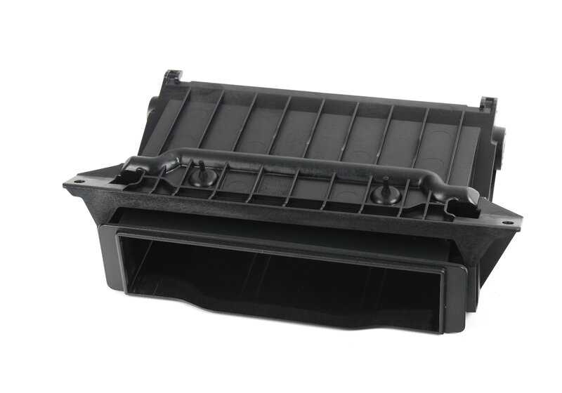 Revestimiento del maletero izquierdo OEM 51473427993 para BMW E86. Original BMW.